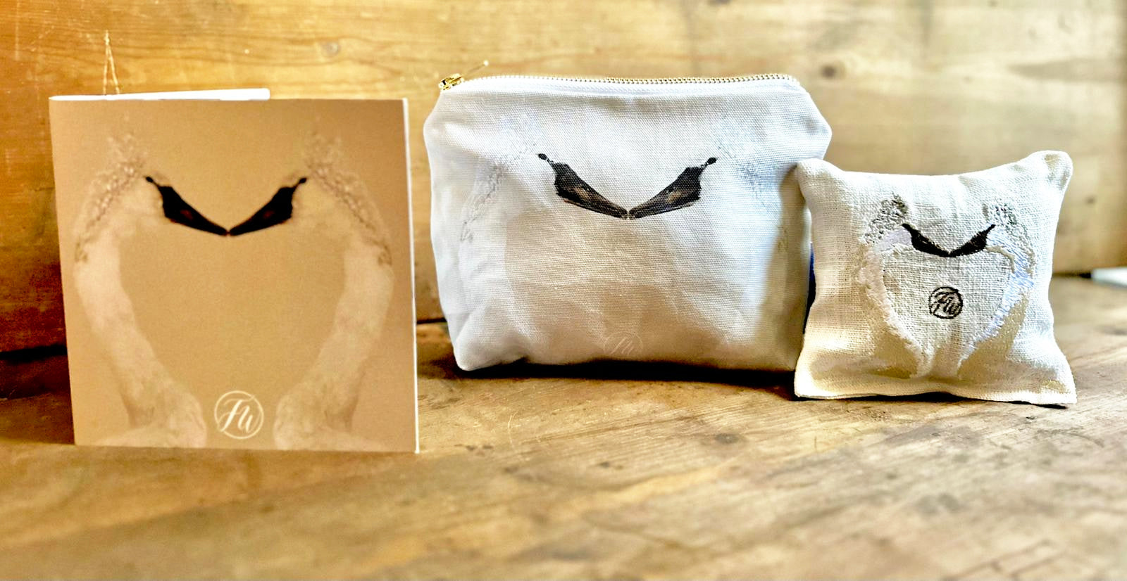 Love Swans collection