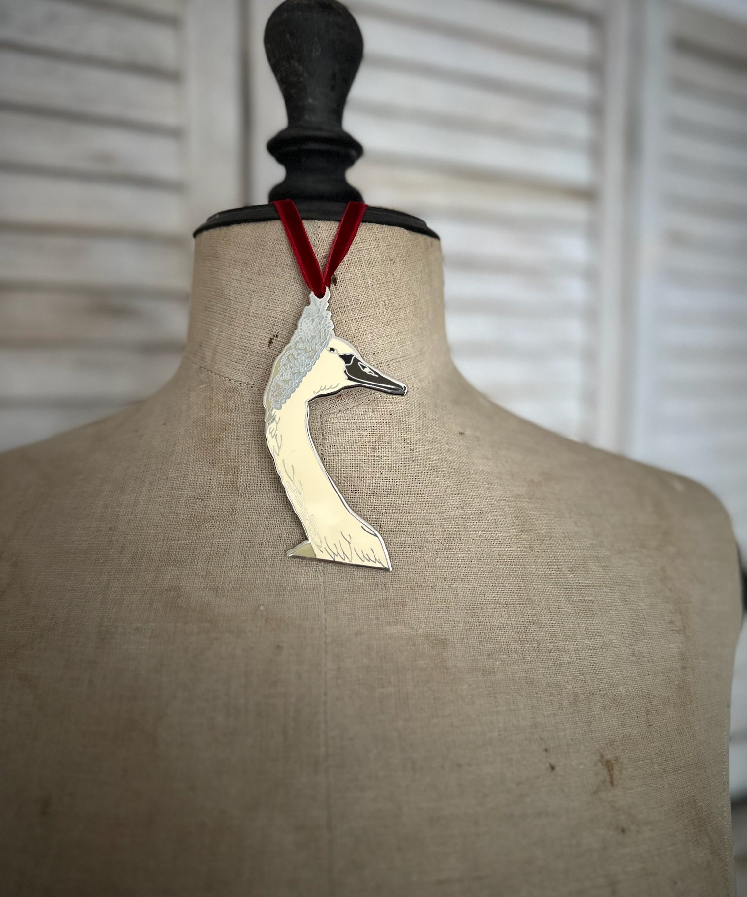 Swan Hanging Ornament