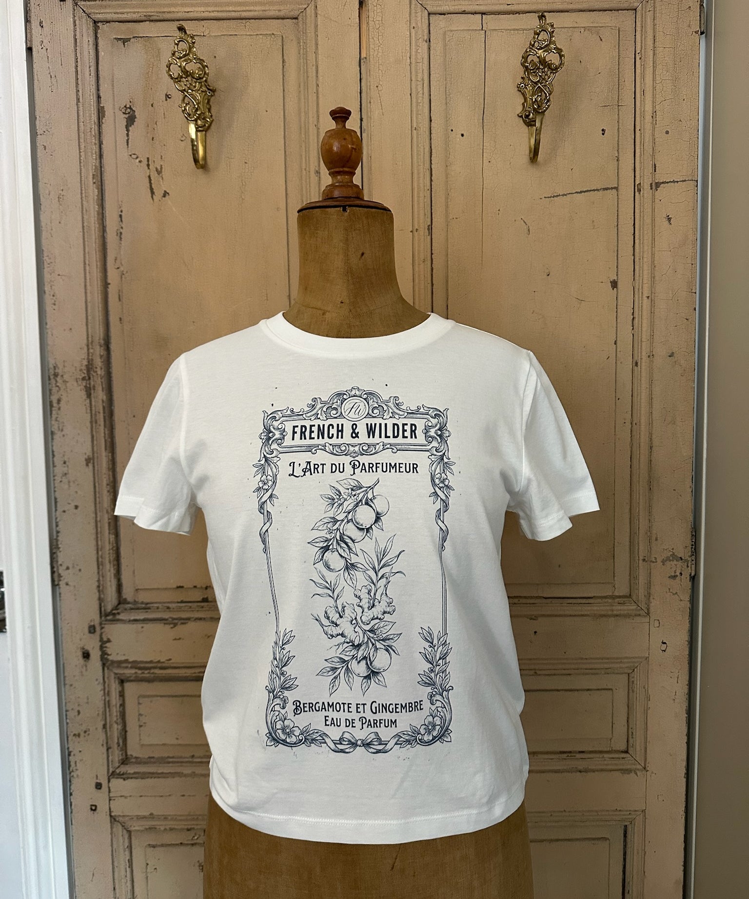L'Art du Parfumeur womens short-sleeved t-shirt