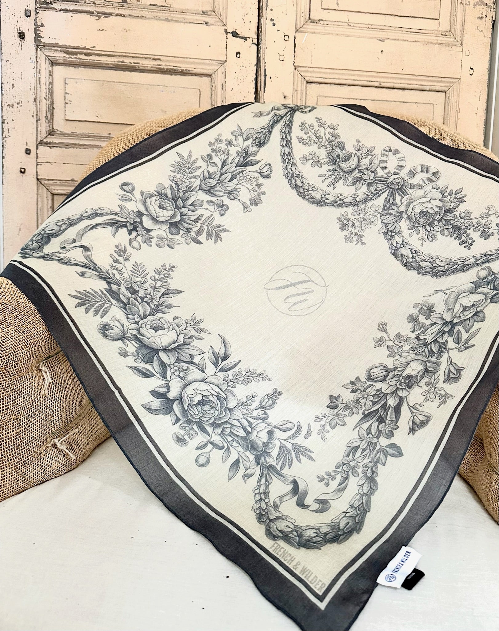 Swag design scarf - Blue – French & Wilder